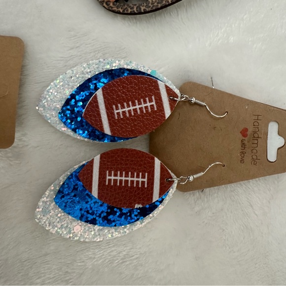 Festive earring bundle - Picture 5 of 10